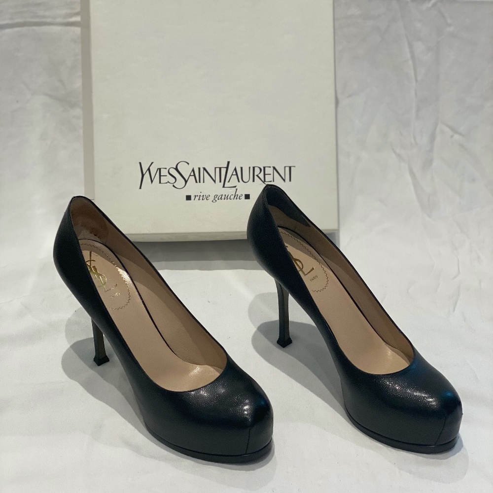 YSL Vernigolf platform heels